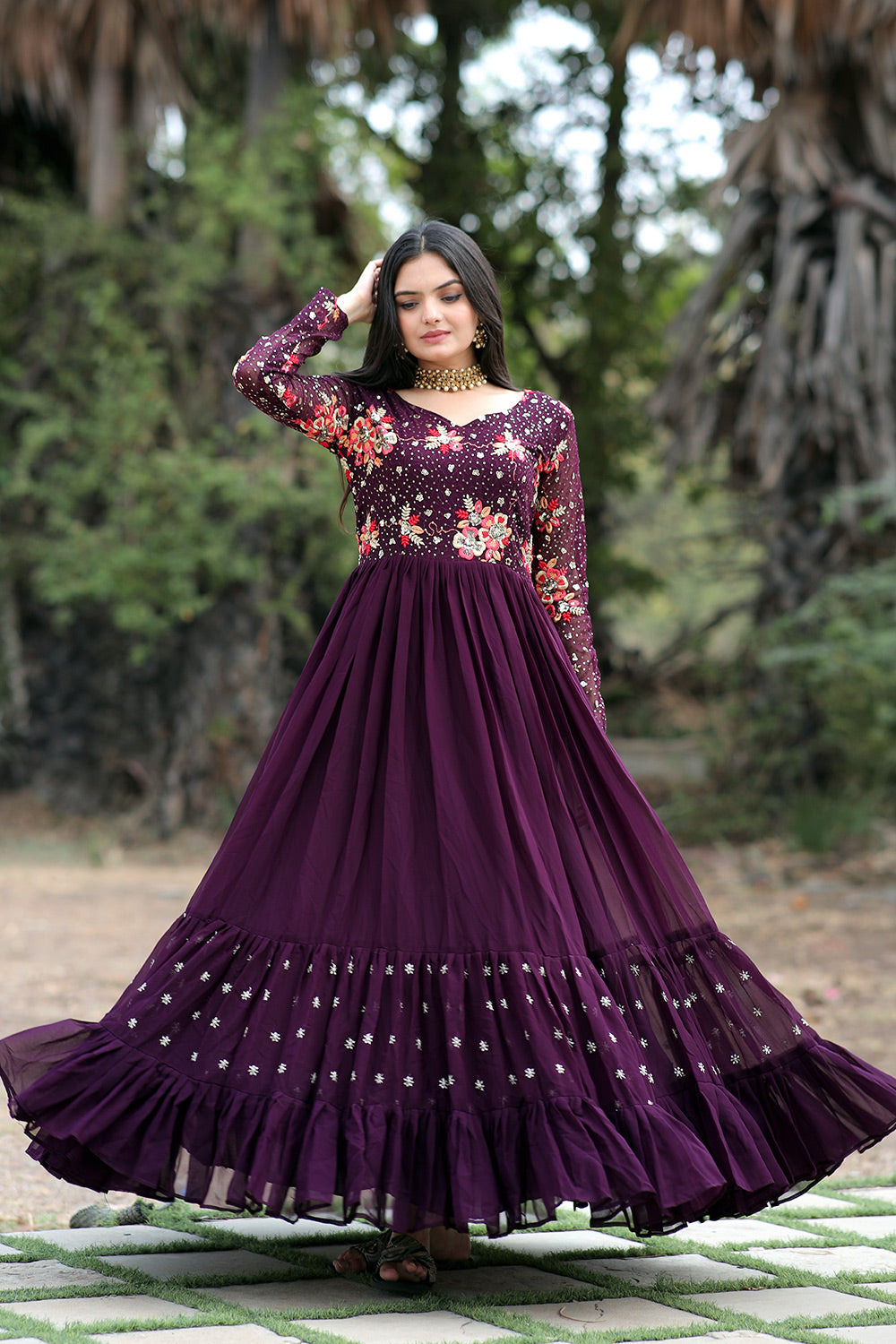 Wine Faux Blooming With Sequins &amp; Embroidered Work Gown