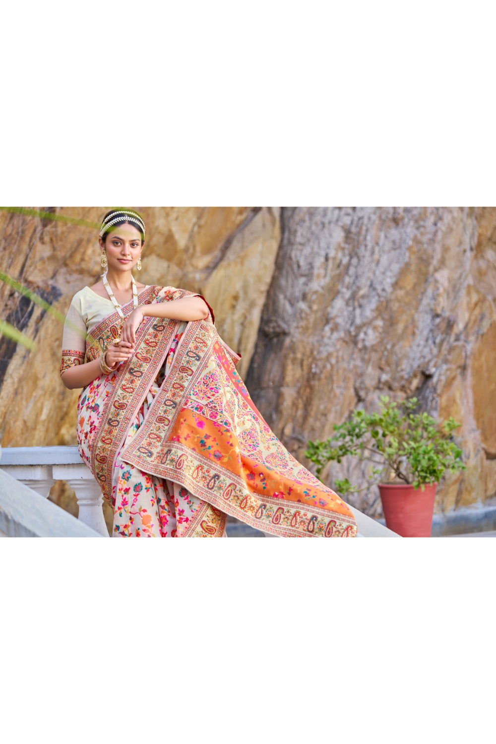 Latest Cream Colour Kashmiri Handloom Weaving Saree With Blouse