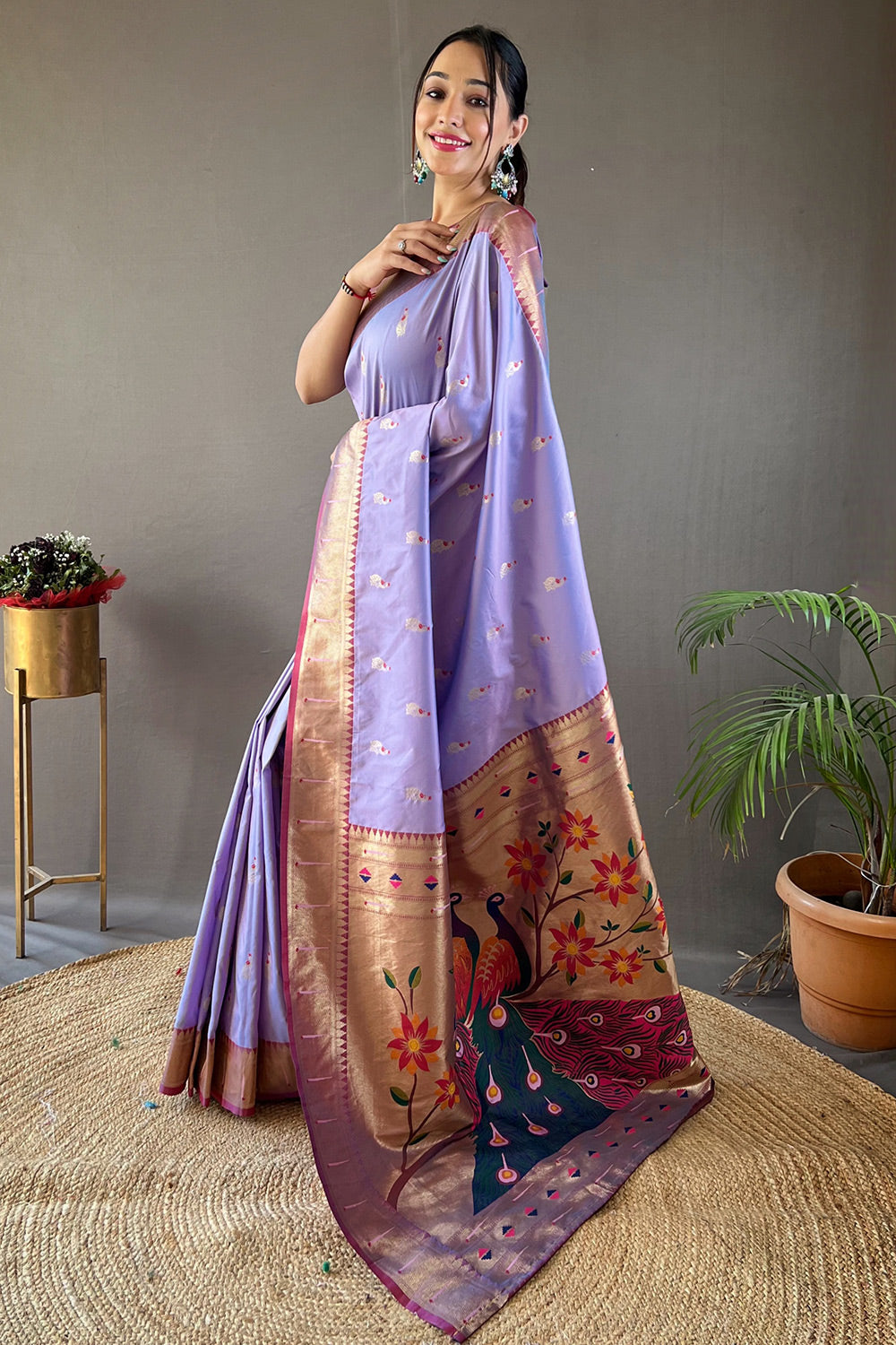 Lavender Colour Paithani Silk Saree With Zari Weaving Pallu