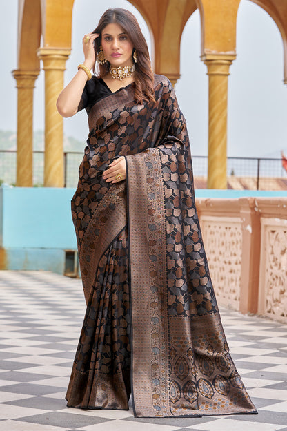 Black Kanjivaram Silk Saree With Weaving Work