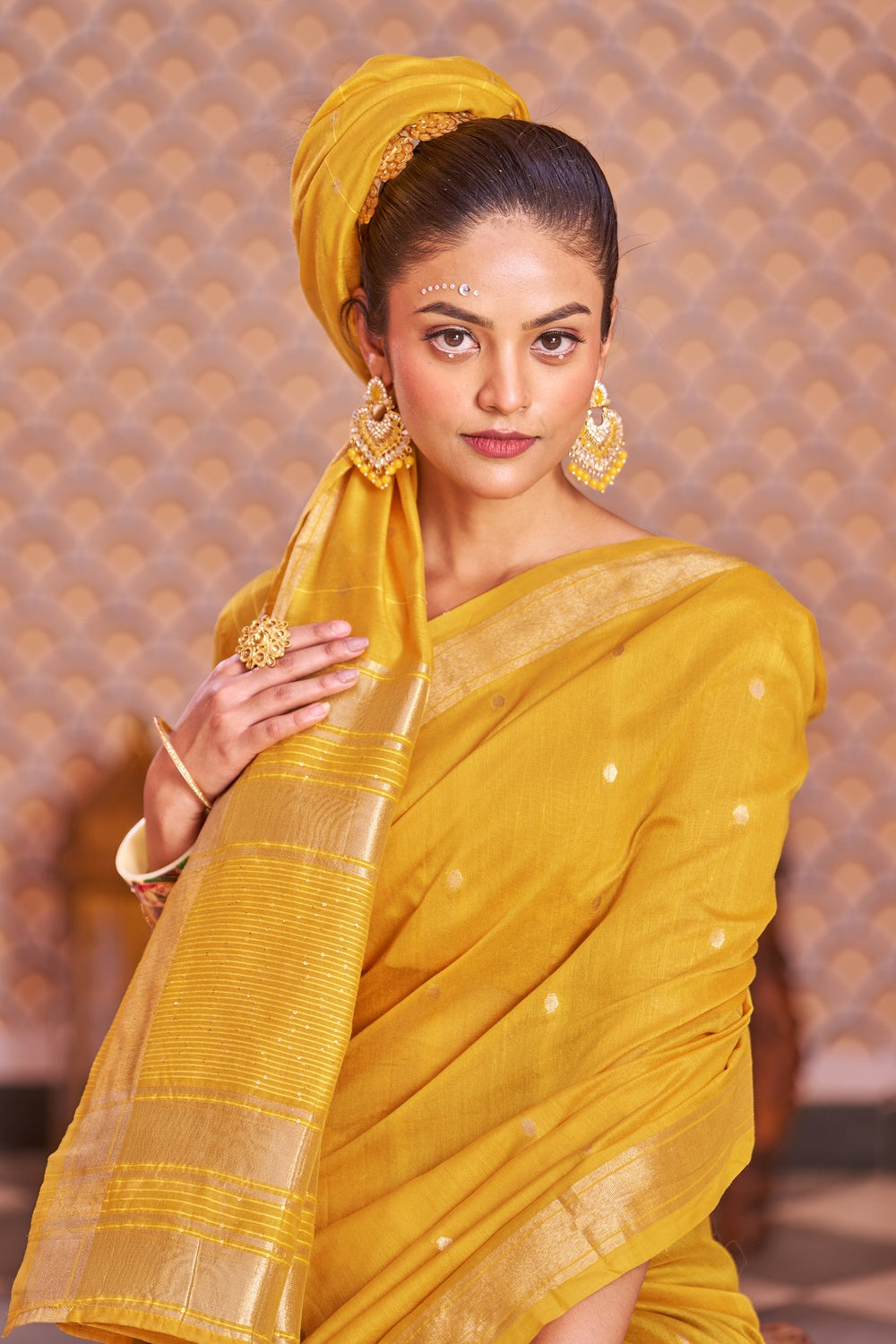 Yellow Cotton Saree With Zari Weaving Work
