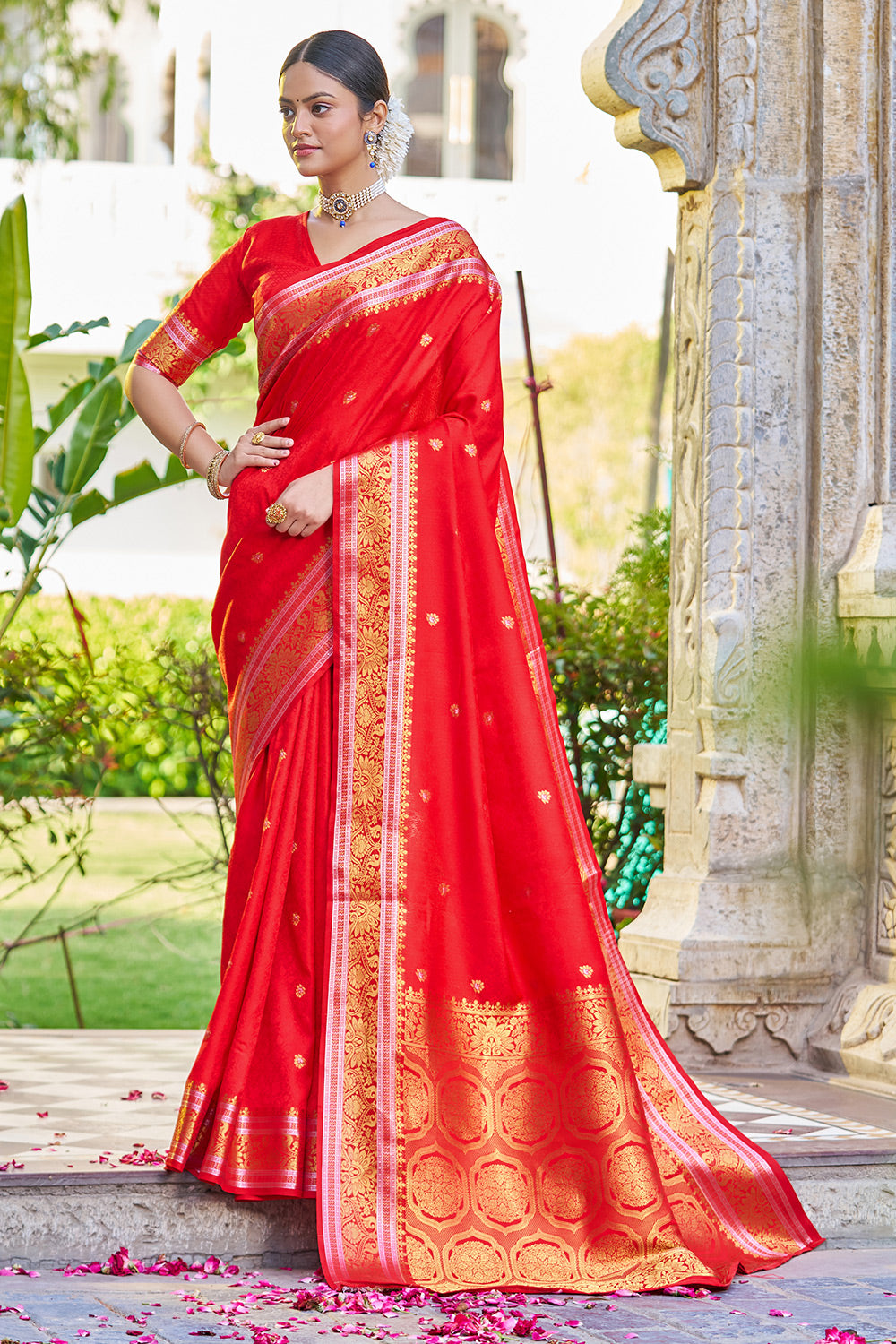 Red Banarasi Silk Saree With Weaving Work