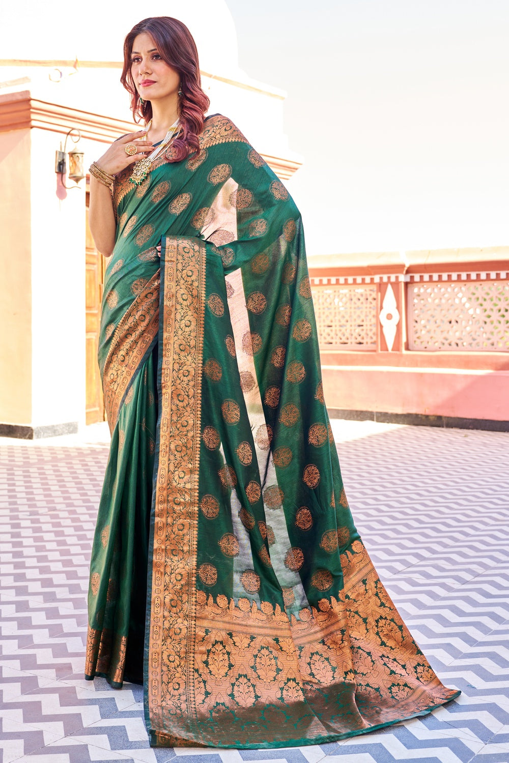 Green Kathan Silk Saree With Zari Weaving Work