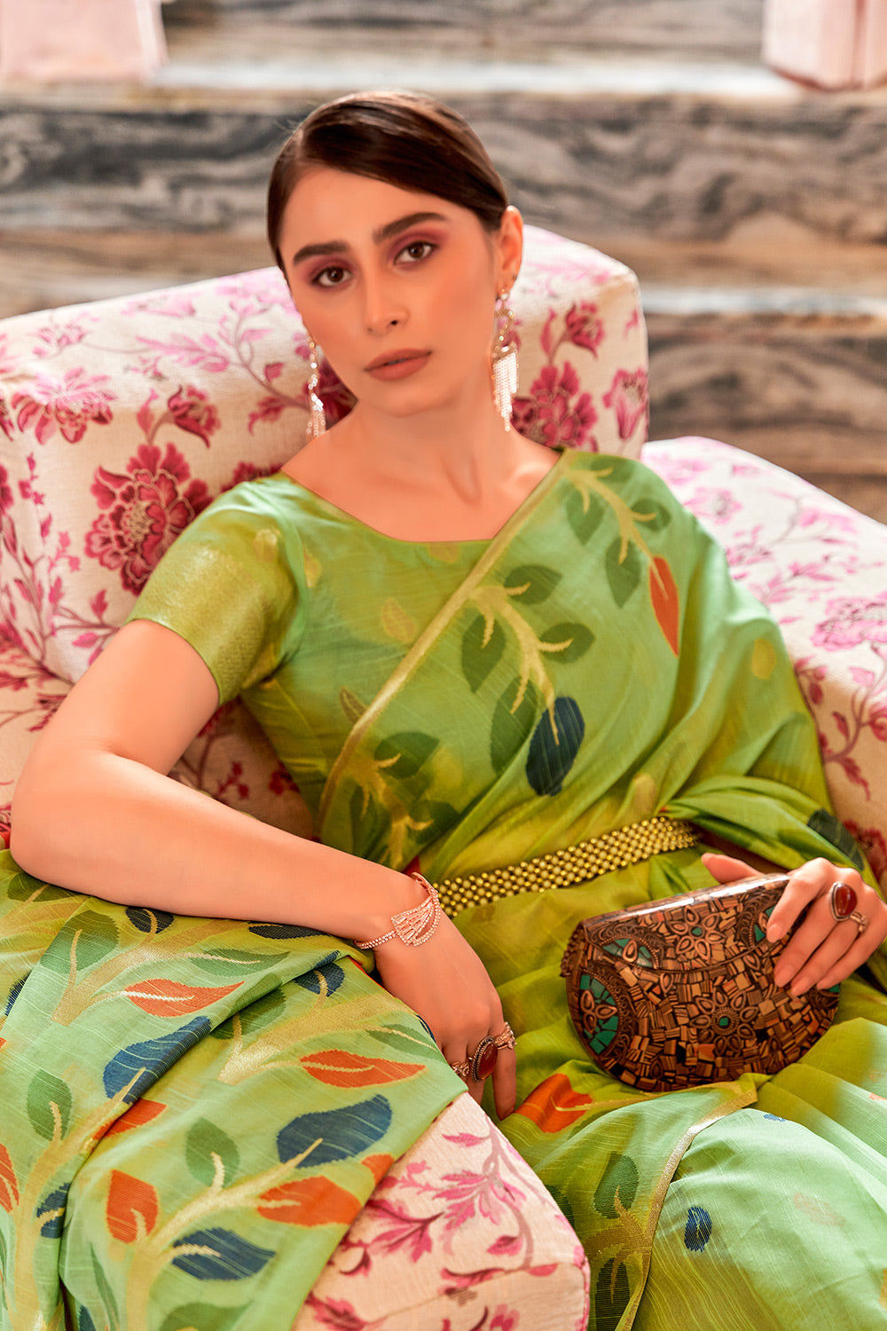 Green Linen Saree With Printed Work