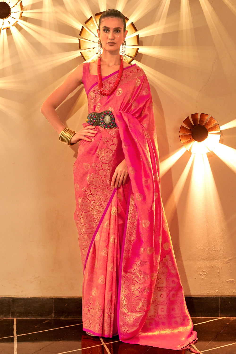 Pink Soft Silk Handloom Weaving Saree