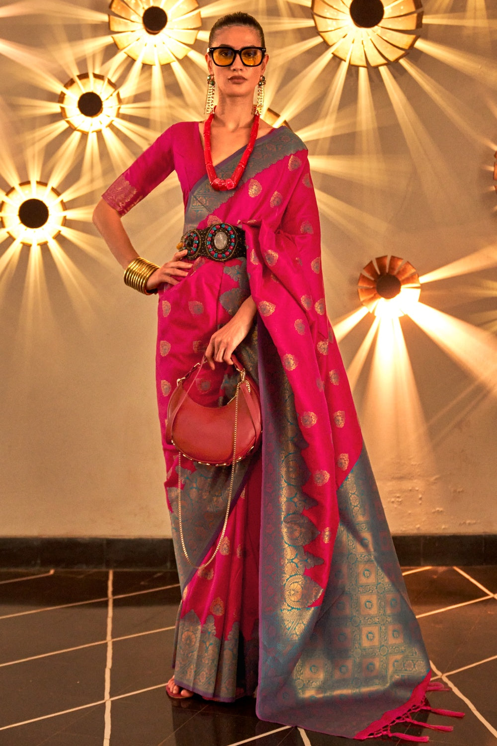 Rani Pink Soft Silk Handloom Weaving Saree