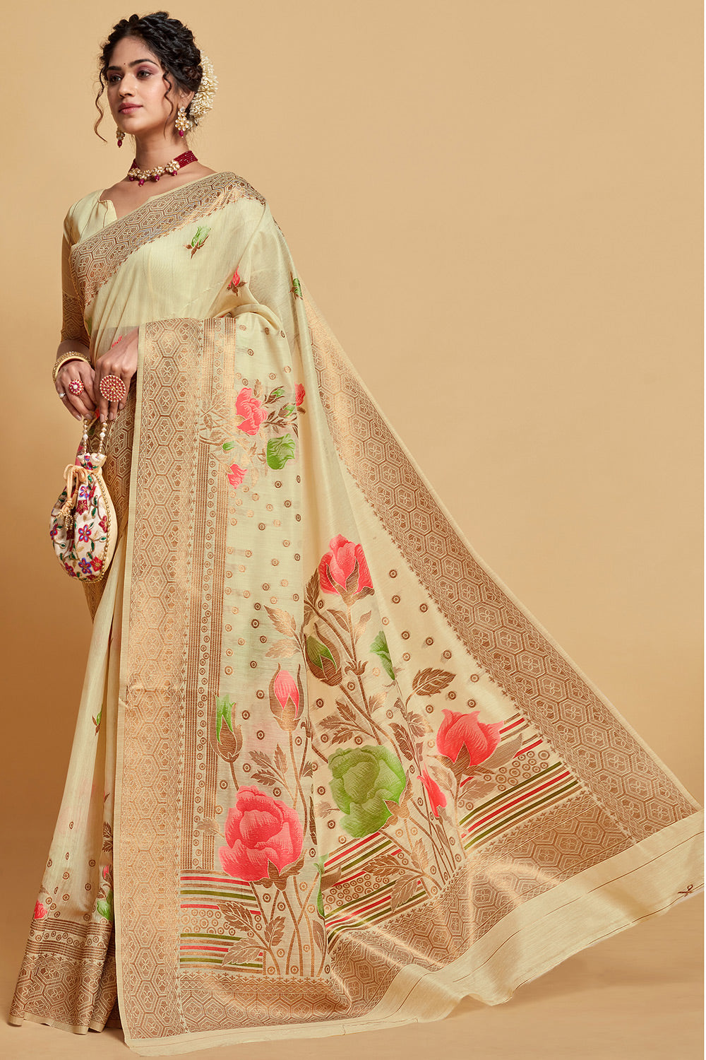Cream Silk Saree With Zari Weaving Work