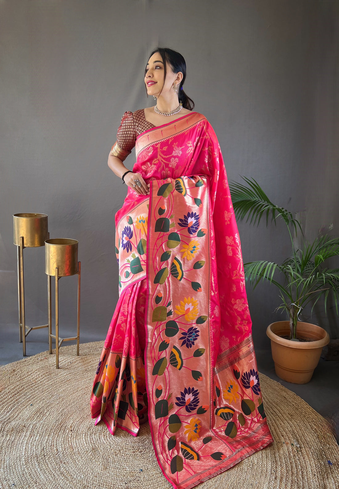 Beautiful Pink Colour Zari Weaving Silk Saree
