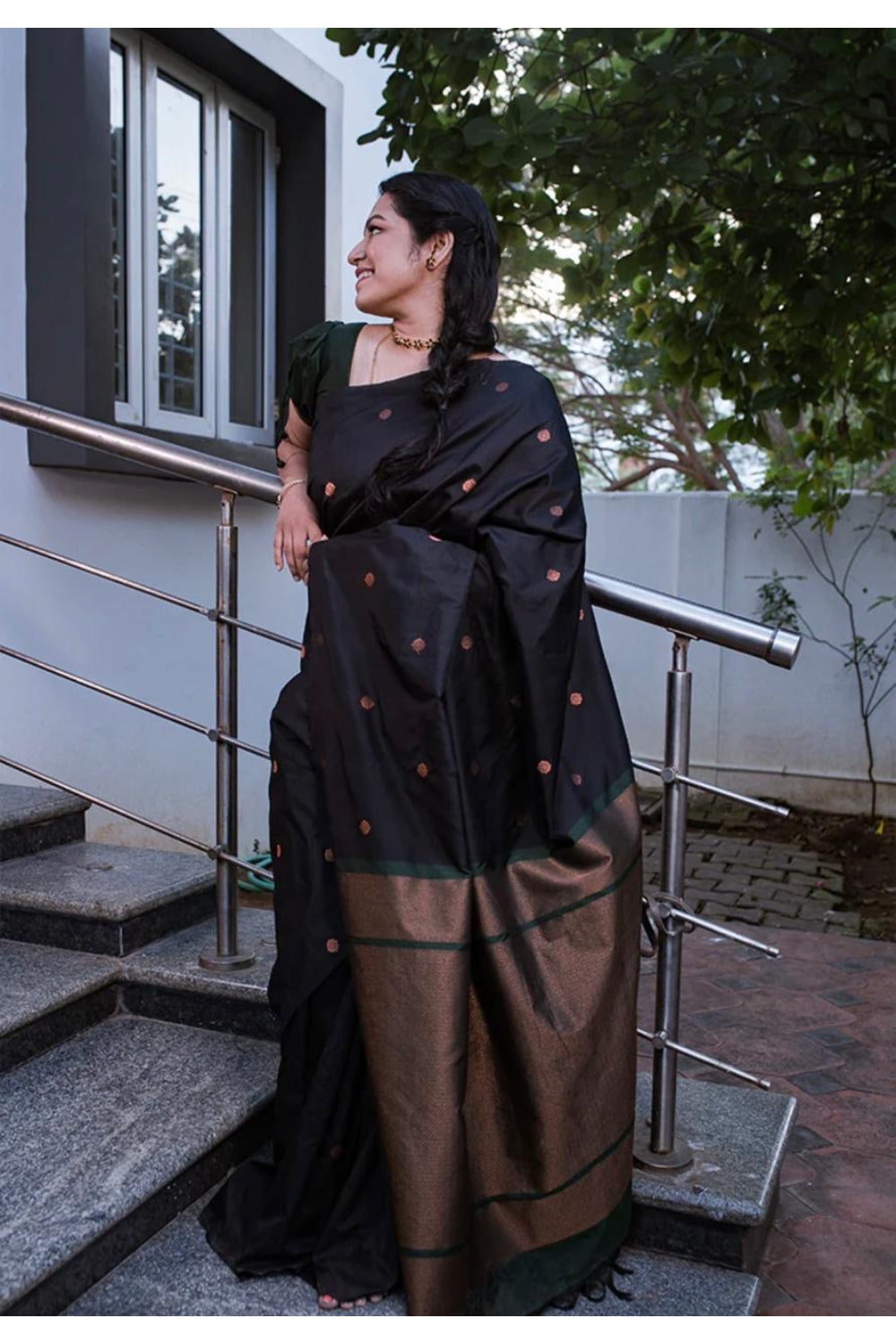 Black Kanjivaram Silk Saree with Blouse