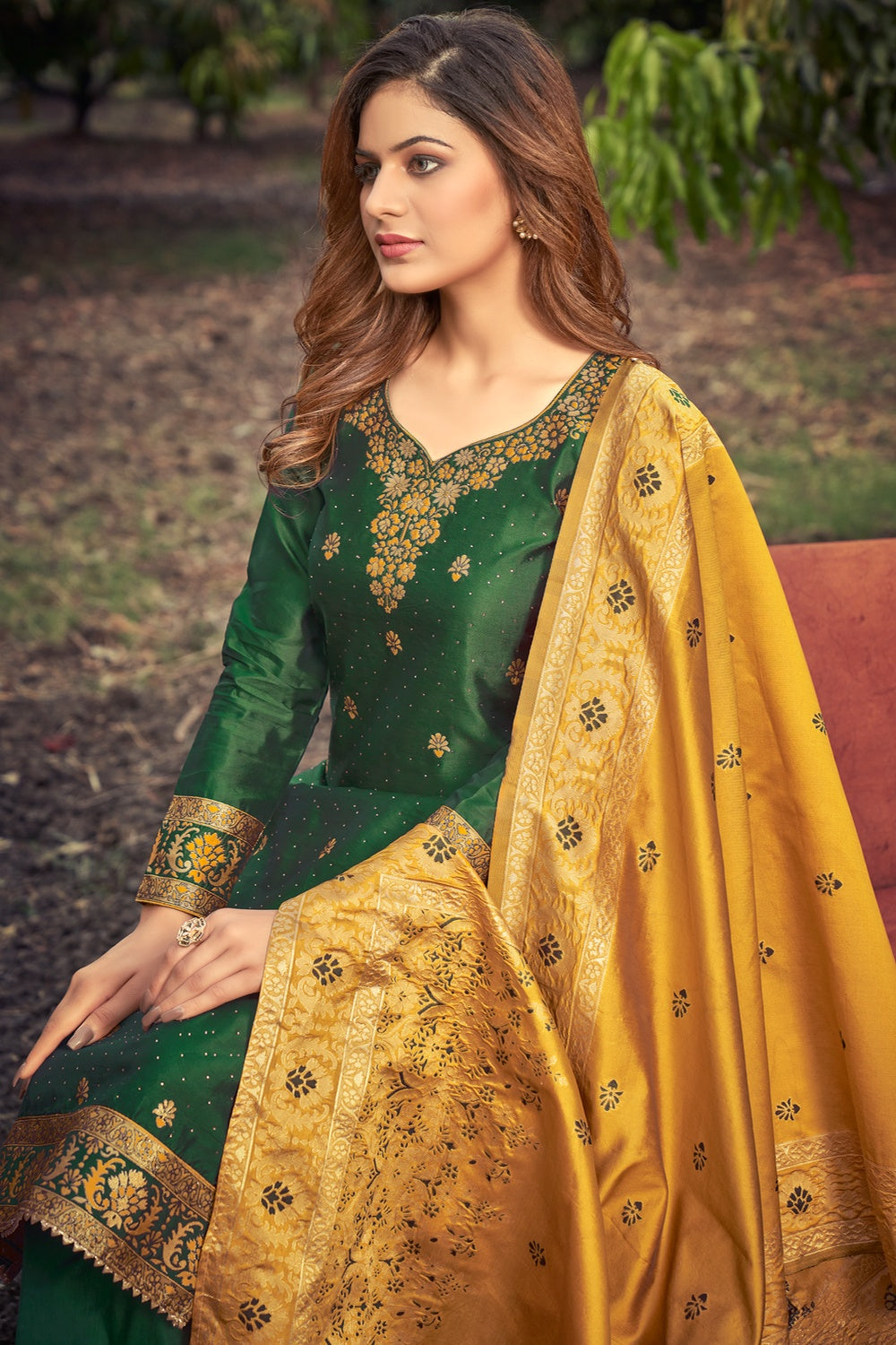 Green Banarasi Silk With Zari Weaving Salwar Suit