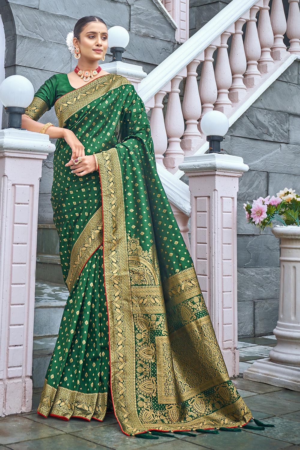 Green Banarasi Silk Saree With Zari Weaving
