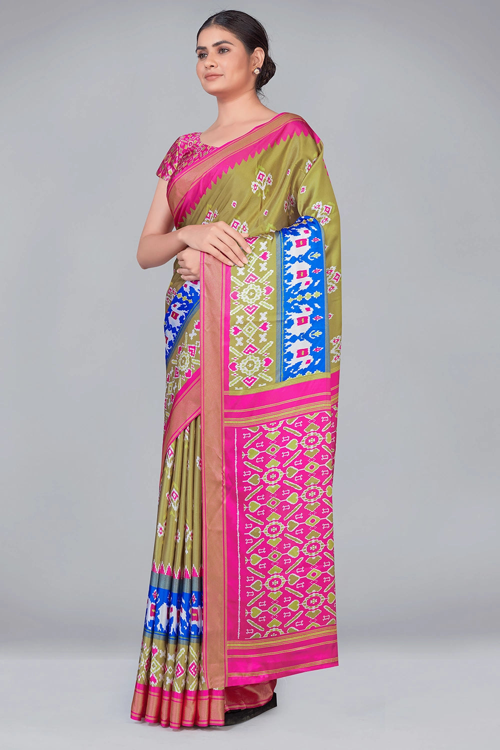 Mehndi Green Patola With Digital Printed Saree