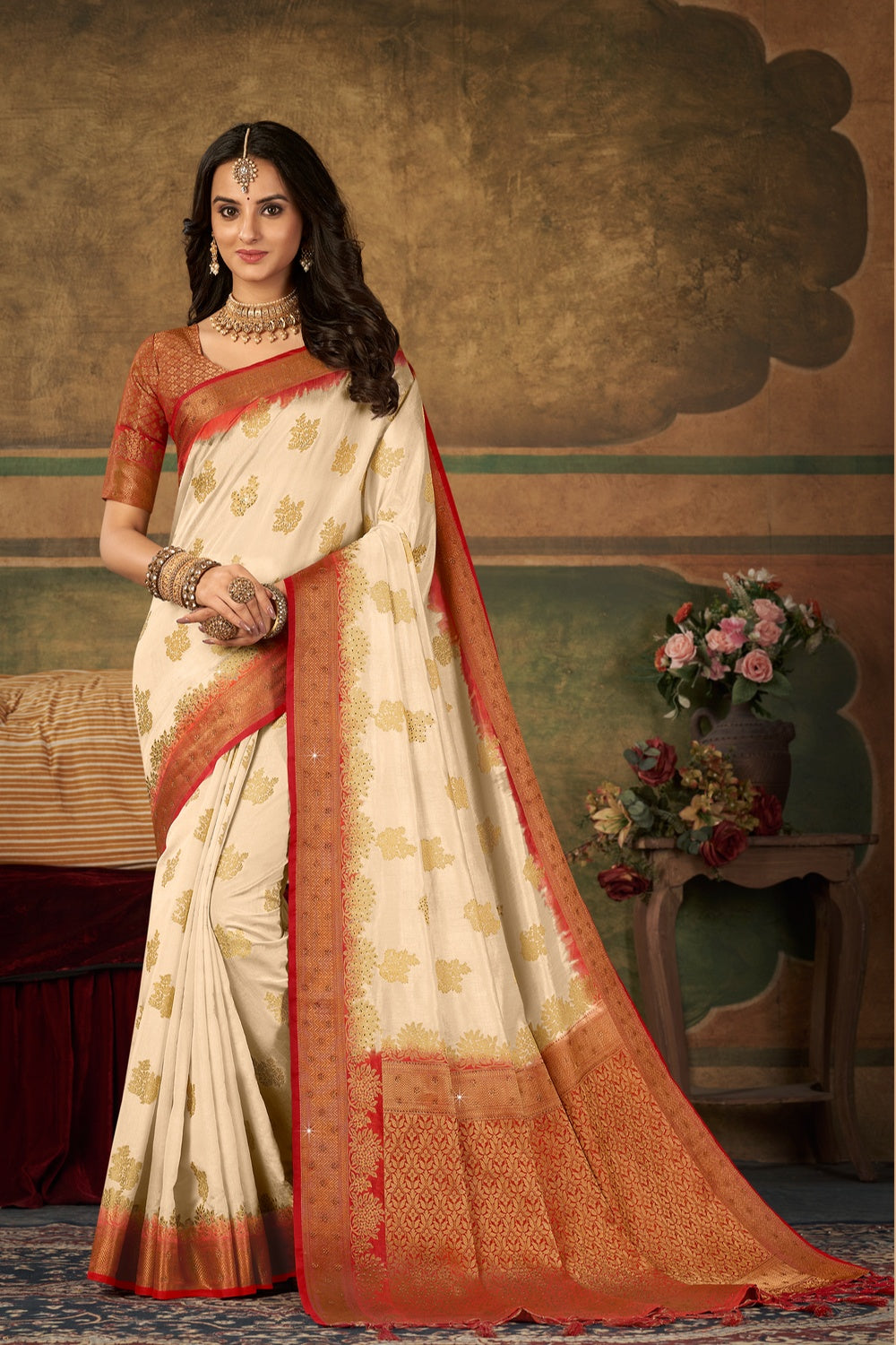 Off White And Red Color Silk Saree With Zari Weaving Work