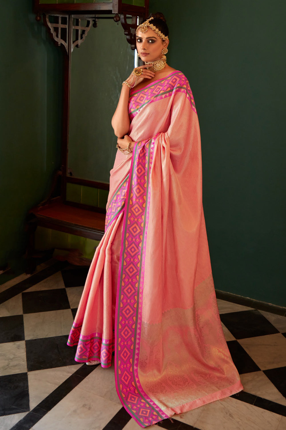 Peach Pink Kanjivaram Silk Saree With Zari Weaving Work