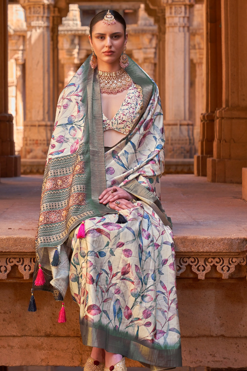 White Silk Saree With Weaving Border &amp; Digital Printed Work