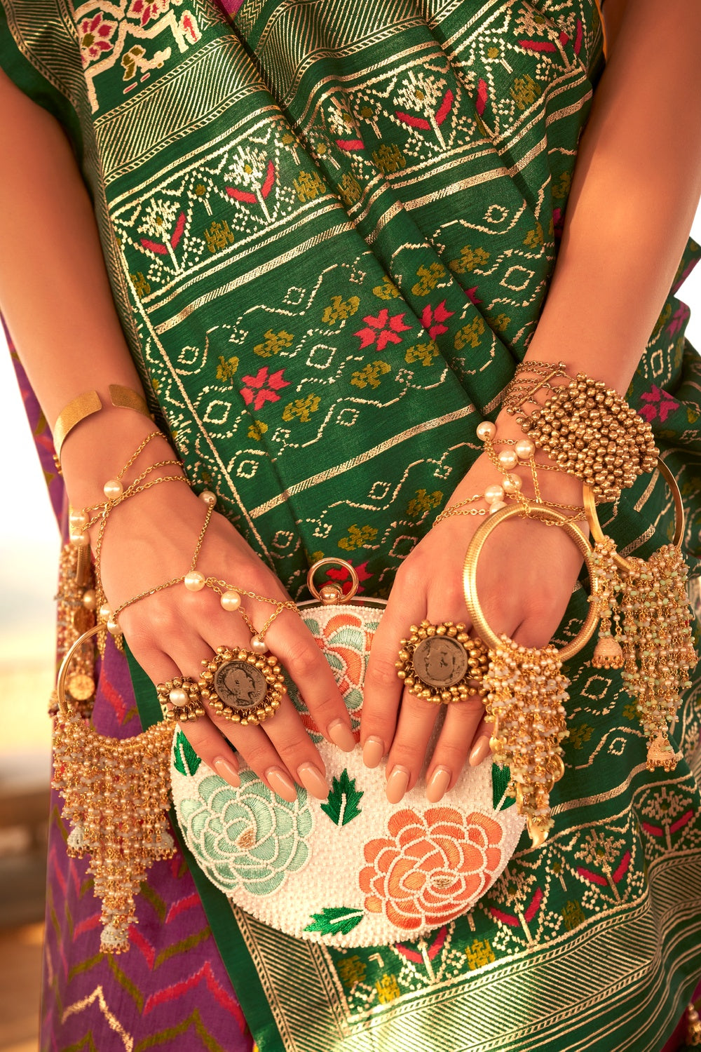 Magenta &amp; Green Patola Silk Saree With Printed &amp; Weaving Work