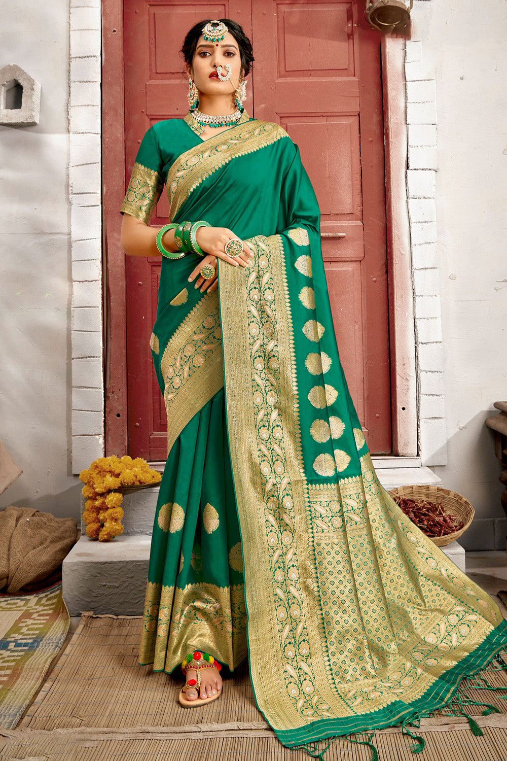 Deep Green Banarasi Silk Saree With Weaving Work