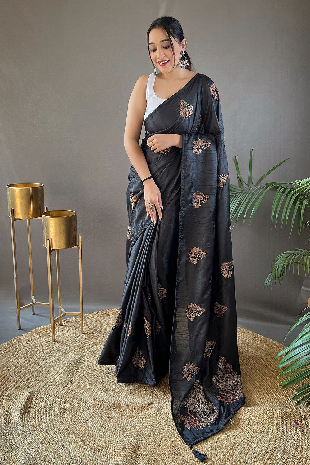 Black Soft Silk Saree With Embroidery Work
