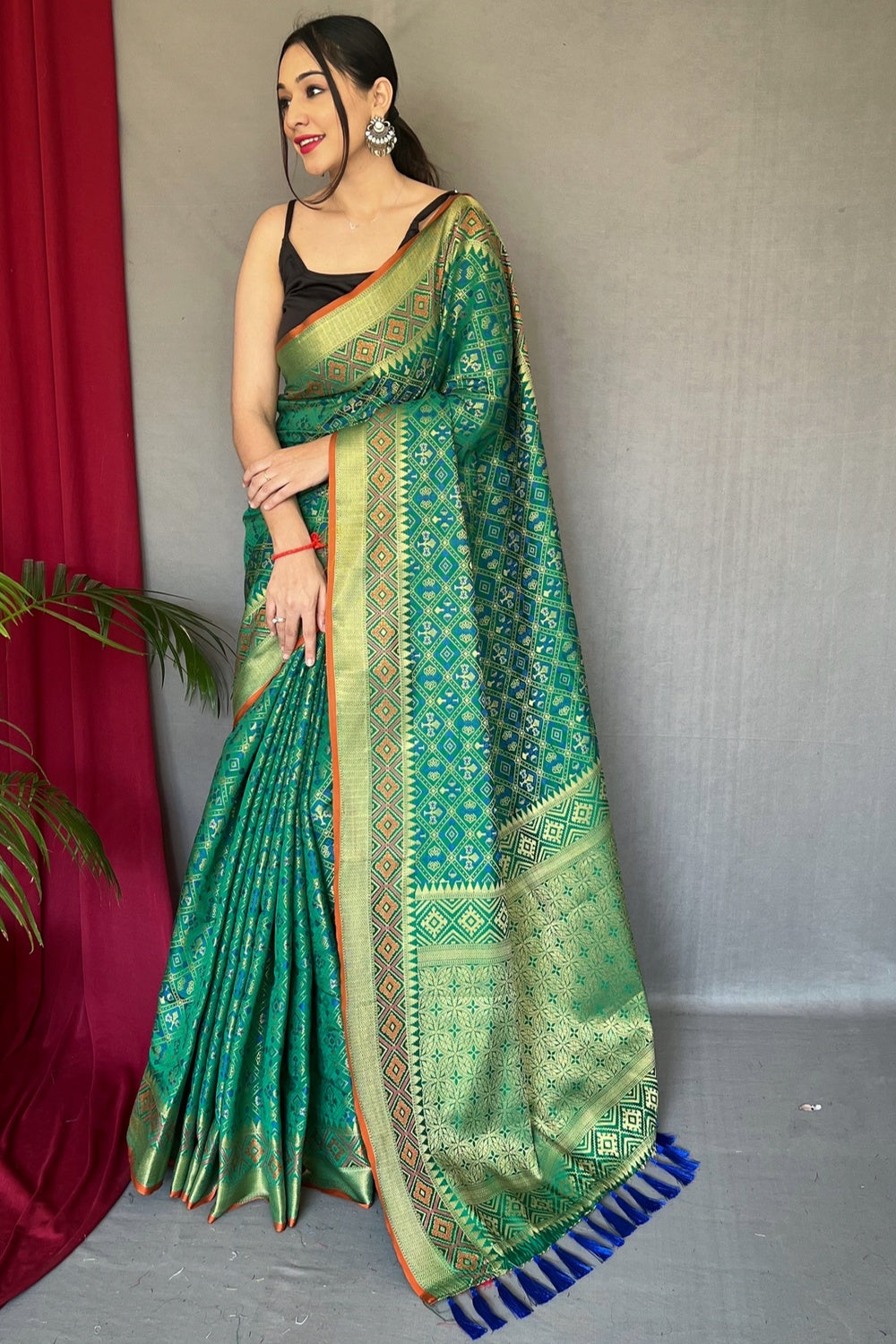 Green Patola Silk Saree With Zari Weaving Work