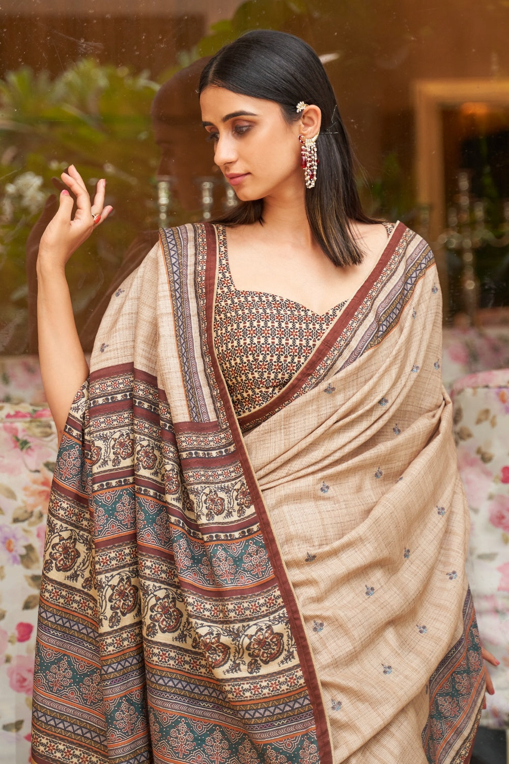 Beige Soft Khadi Silk Saree With Weaving Work