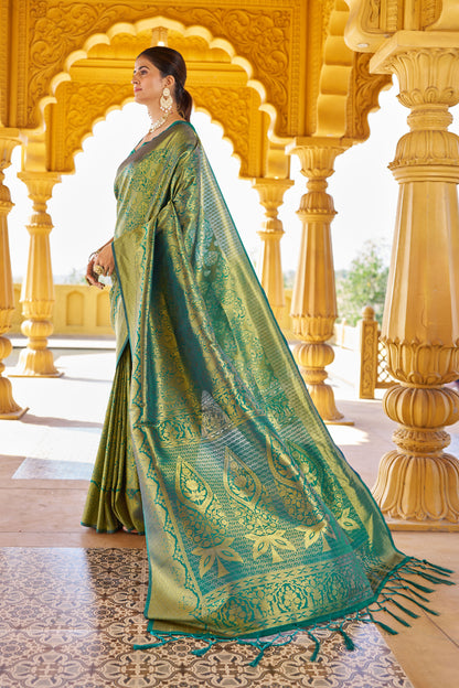 Bottle Green Handloom Weaving Silk Saree