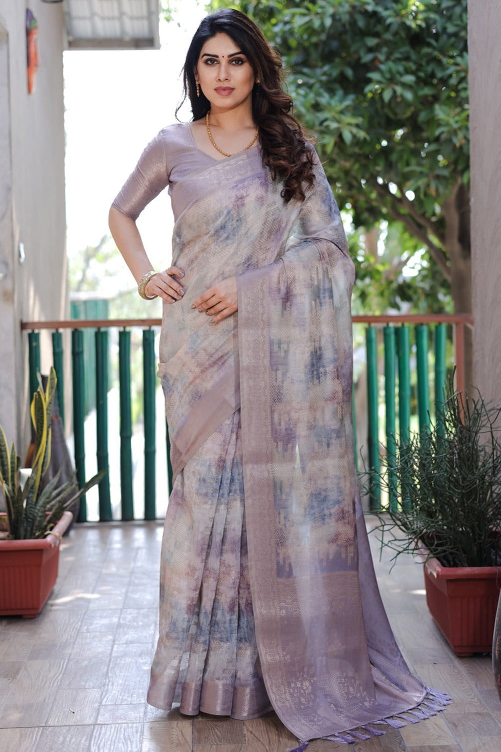 Light Purple Silk Saree With Digital Print &amp; Weaving Work