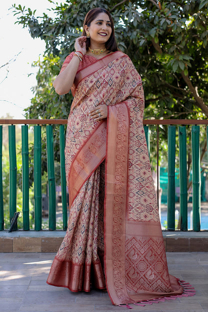 Gajri Pink Dola Silk Saree With Digital Printed &amp; Weaving Border