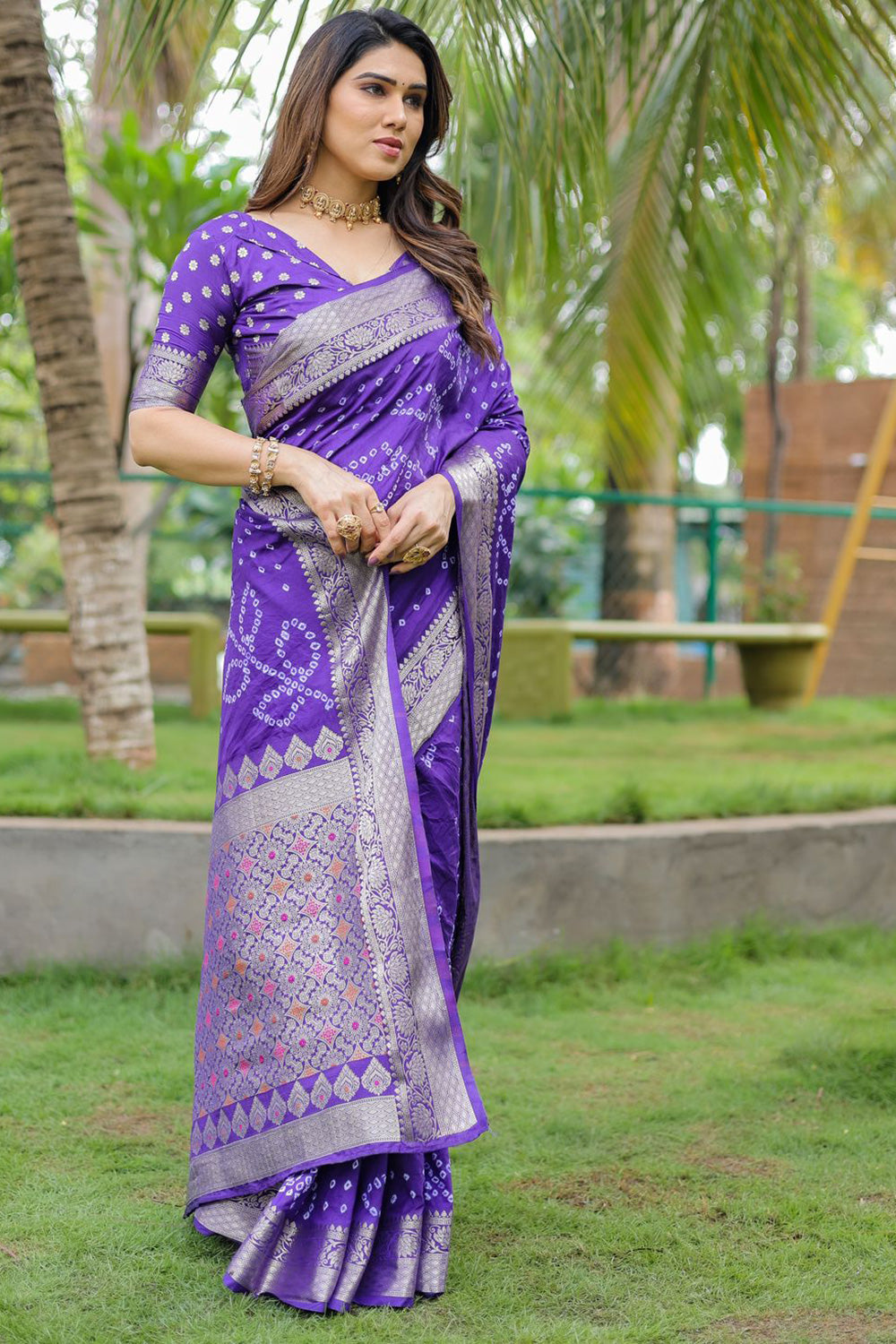 Violet Pure Hand Bandhej Bandhani Saree With Weaving Rich Pallu