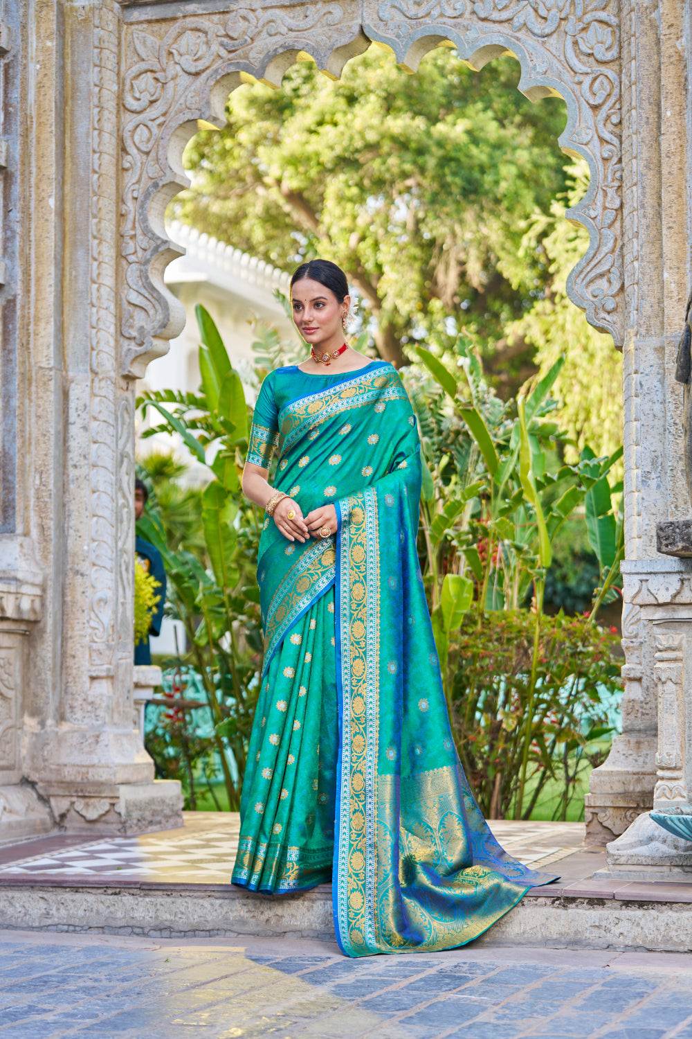 Jade Green Kanjivaram Silk Saree With Weaving Work