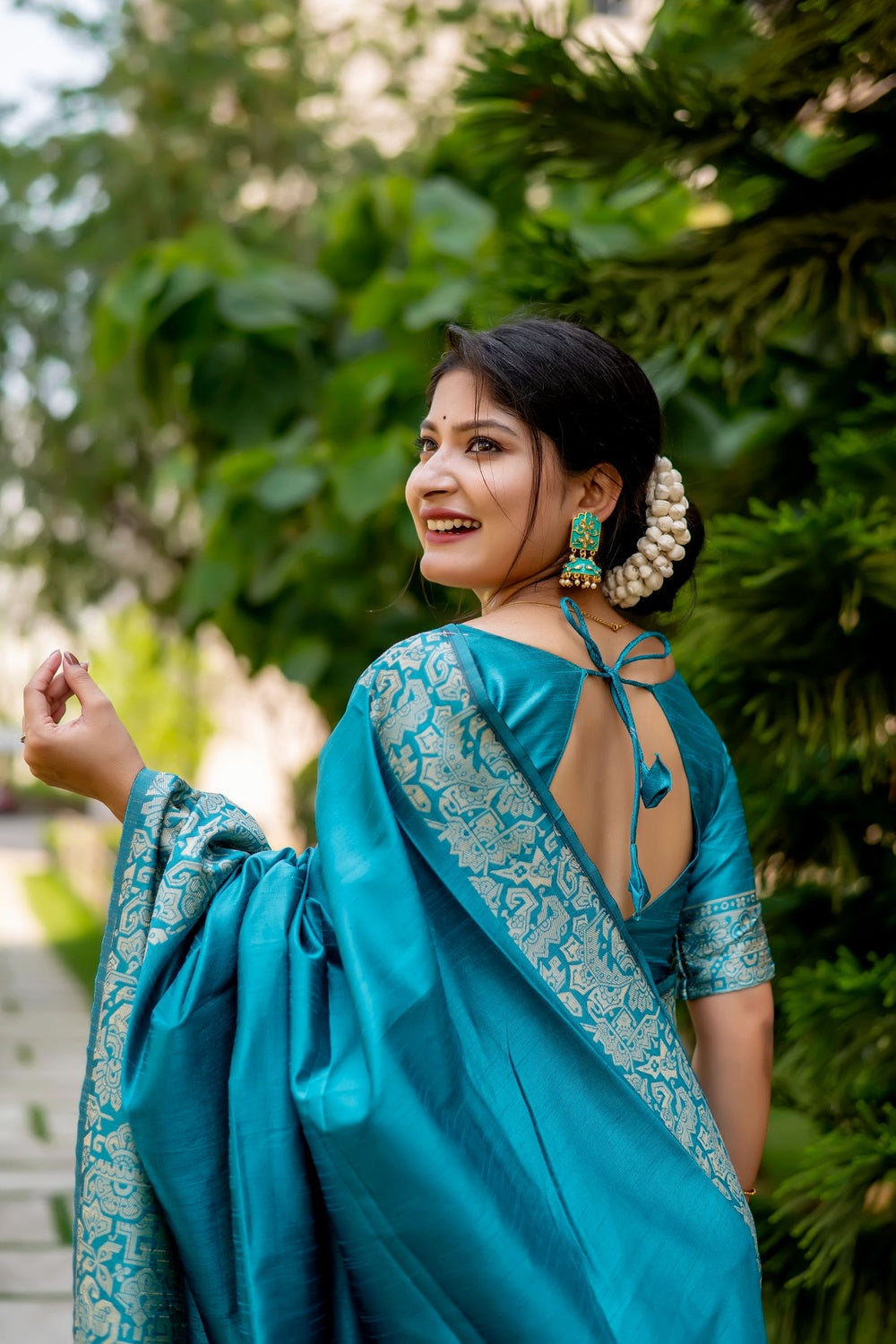 Sky Blue Handloom Silk Saree With Weaving Work