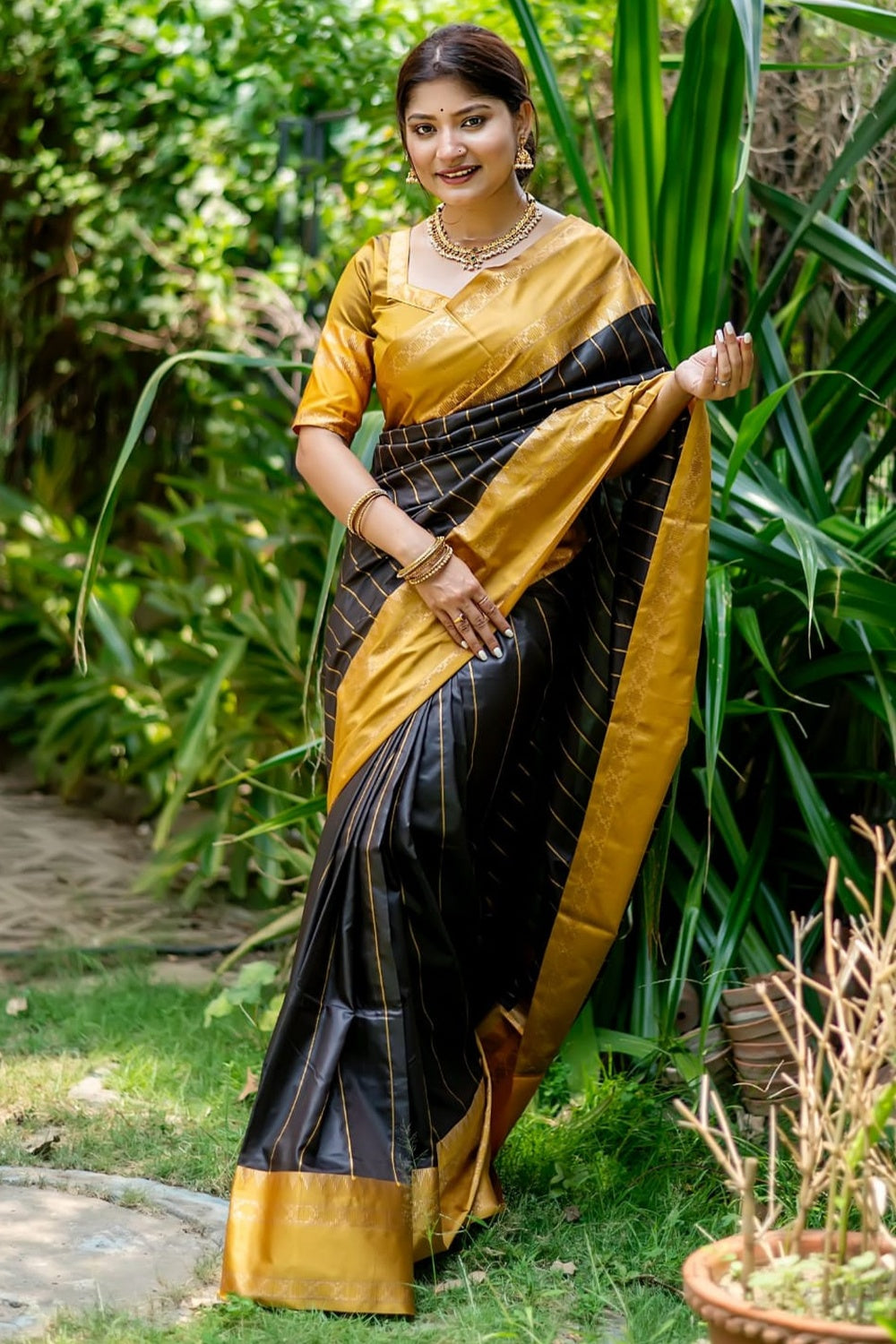 Black &amp; Yellow Tussar Silk Saree With Weaving Border