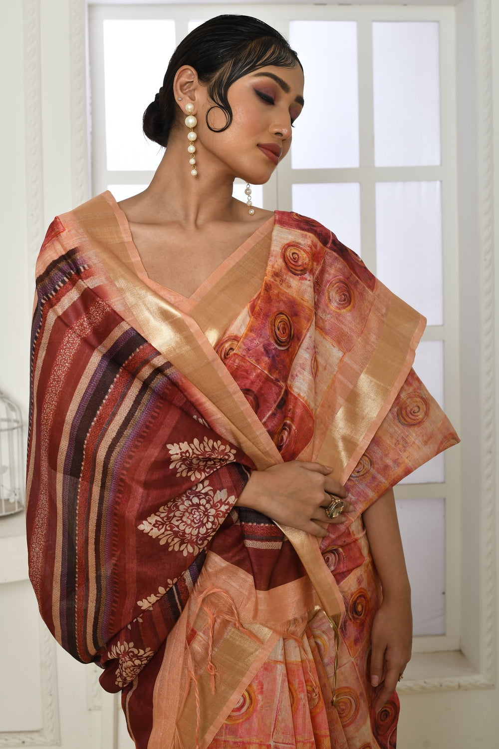 Pech Tussar Silk Saree With Zari Border &amp; Printed Work