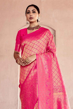 Pink golden zari kanjivaram silk saree