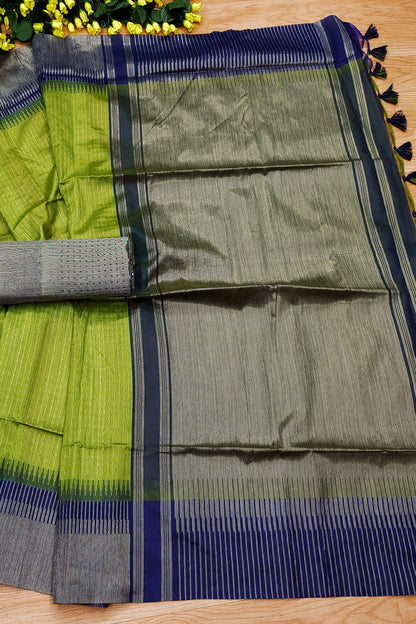 Green South Silk Saree With Zari Weaving Work