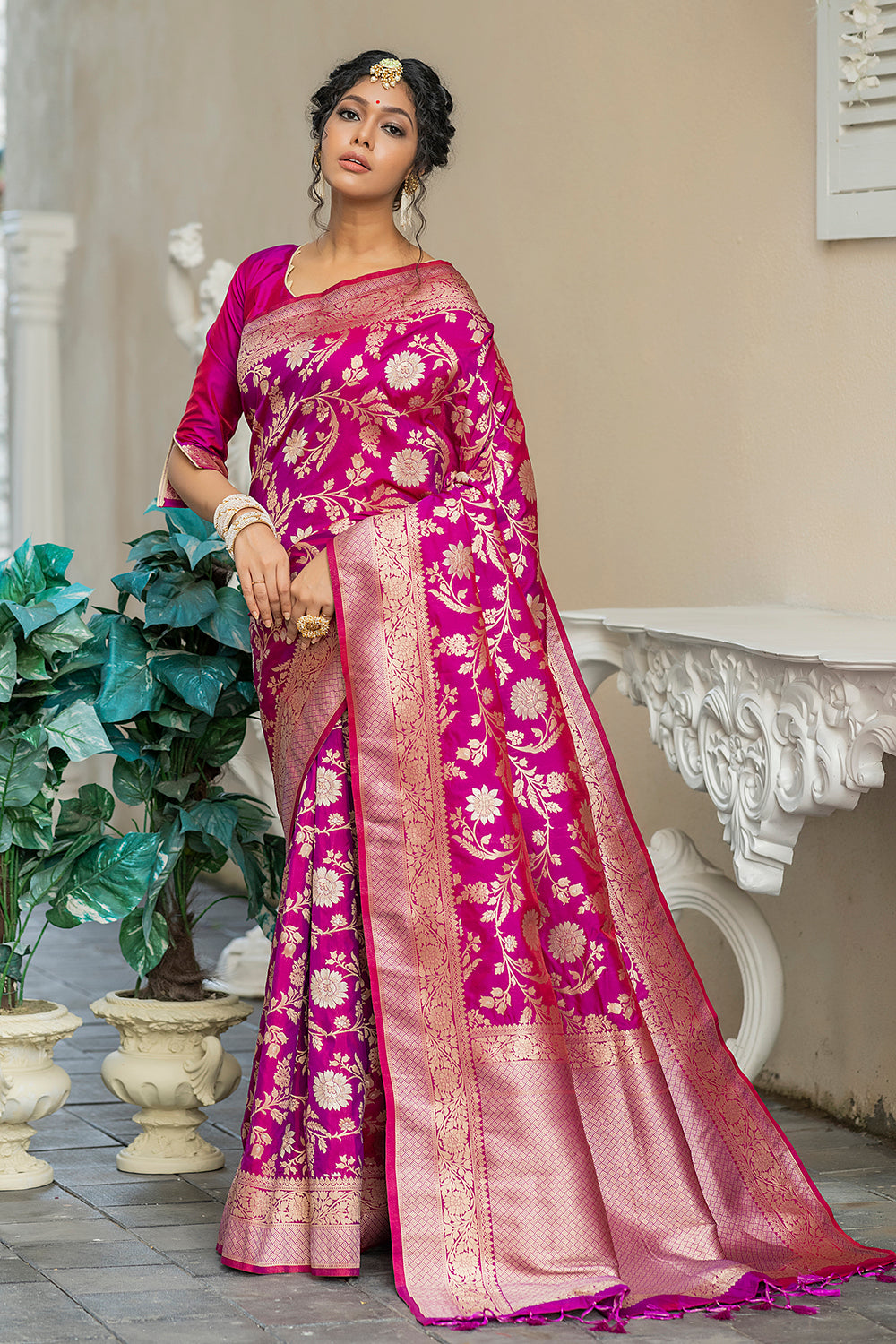 Pink Soft Banarasi Silk Saree With Weaving Saree