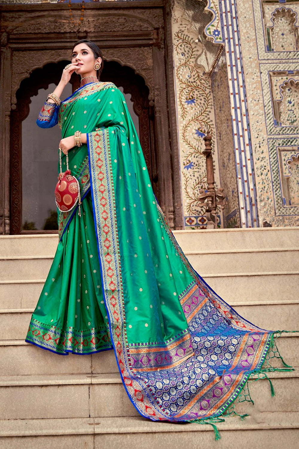 Jade Green Soft Silk Saree With Zari Weaving Work