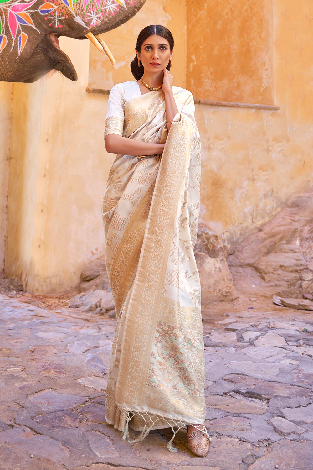 White Soft Silk Saree In Handloom Weaving With Sequence