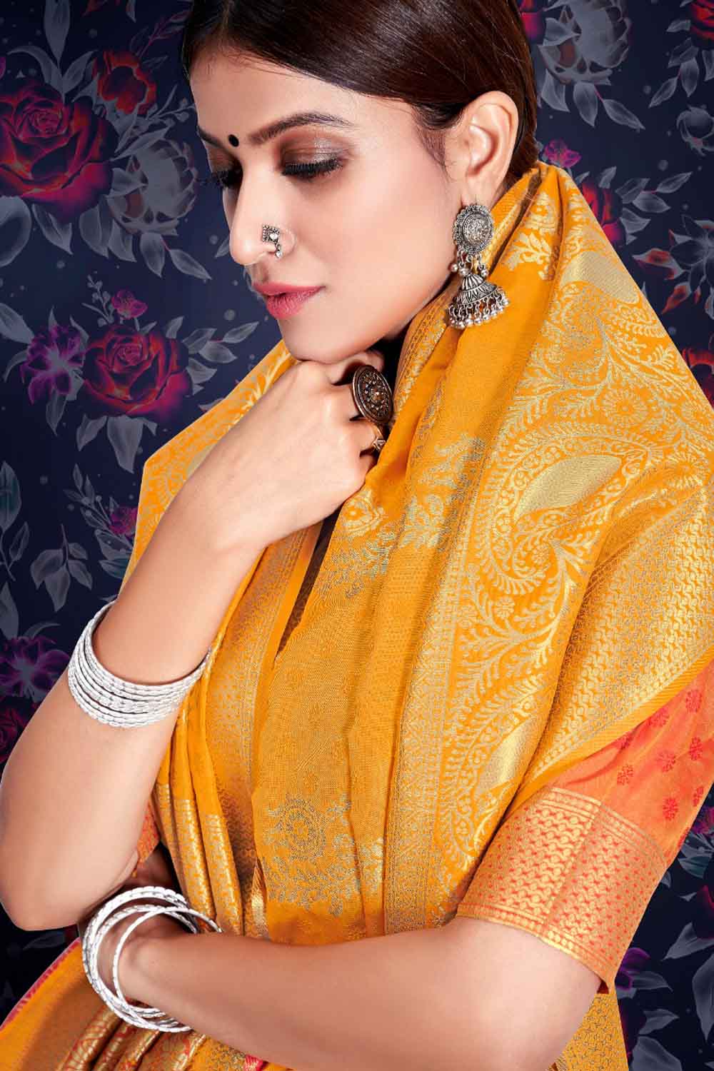 Gold Yellow Zari Weaving Soft Silk Saree With Heavy Pallu