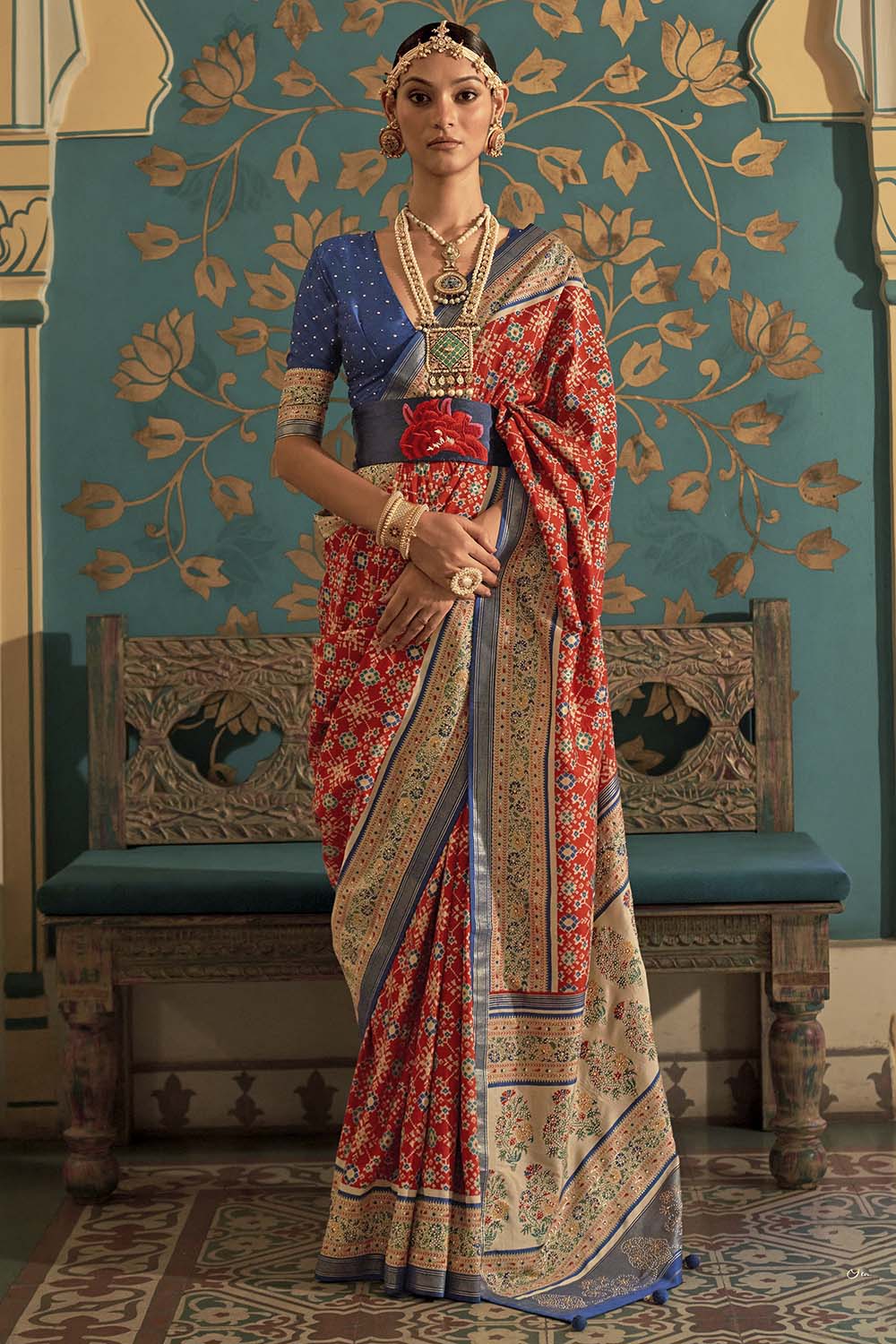 Red Smooth Patola Silk Saree With Zari Weaving
