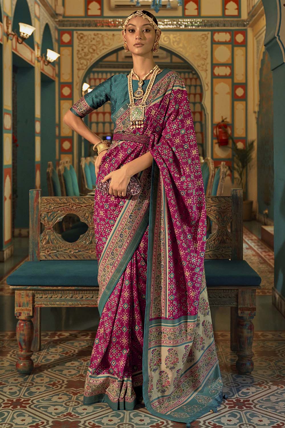 Magenta Smooth Patola Silk Saree With Zari Weaving Work