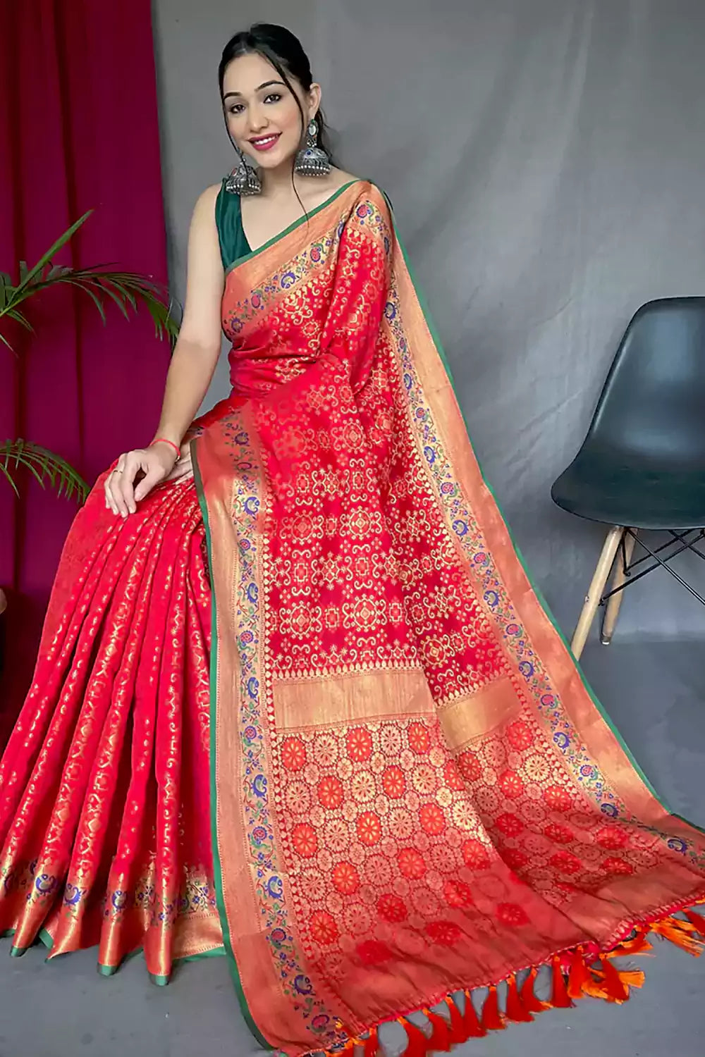 Red Pure Patola Silk Saree With Weaving