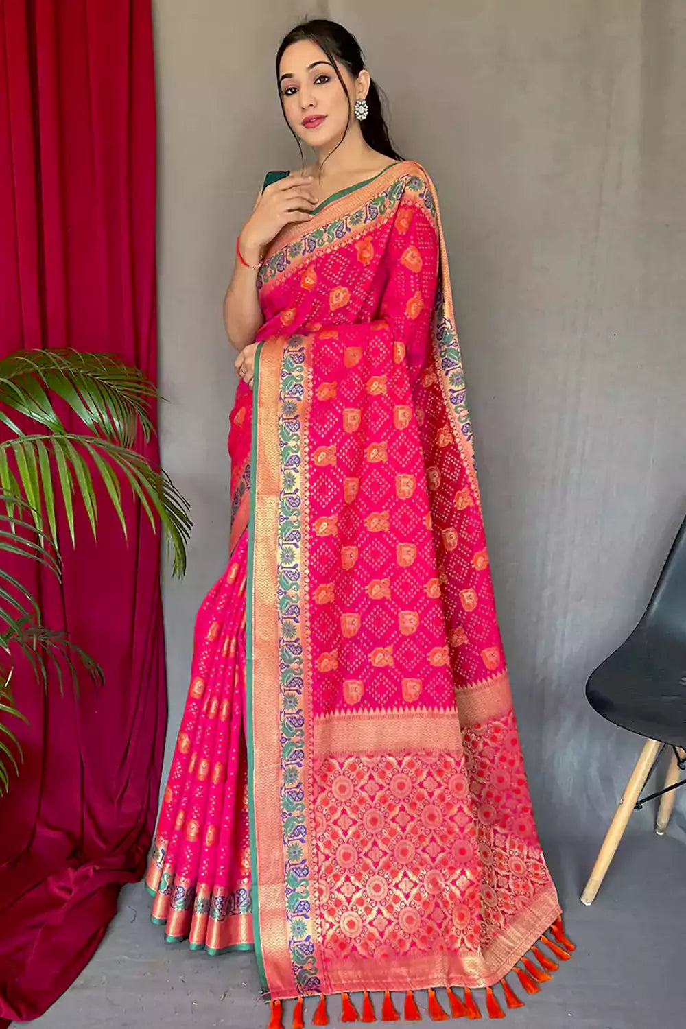 Pink Pure Kutchi Patola Silk Saree With Weaving Work