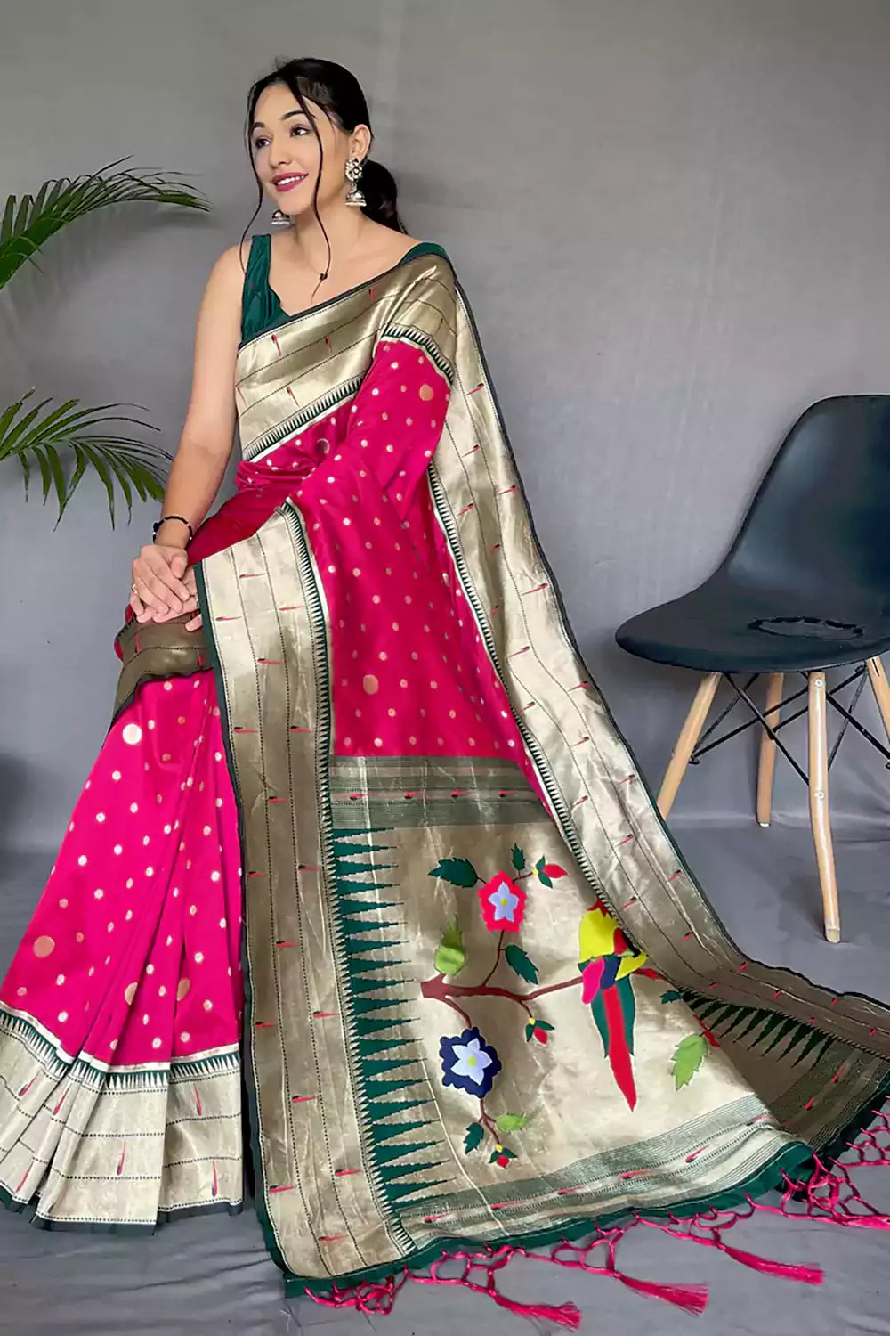 Pink Pure Paithani Silk Saree With Weaving Work