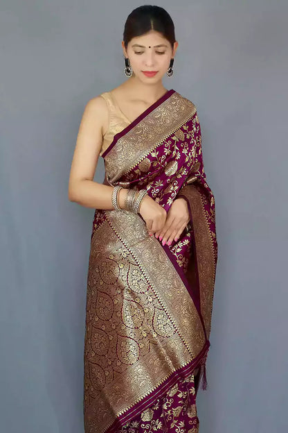 Magenta Soft Silk Saree With Zari Weaving